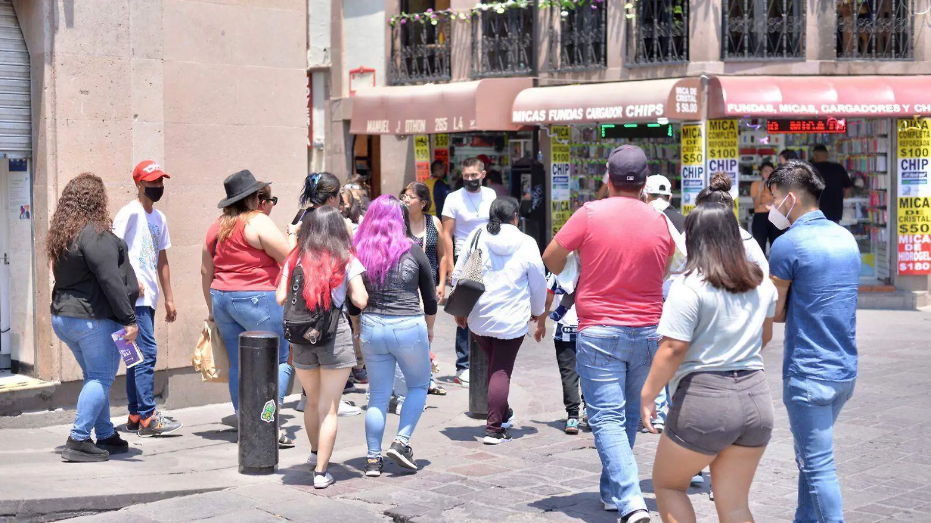 peatones paseantes aglomeraciones gentio movilidad